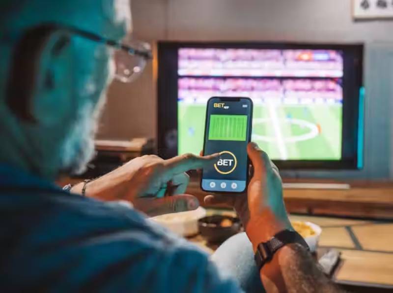 Theo Dõi Sát Sao Diễn Biến Trận Đấu